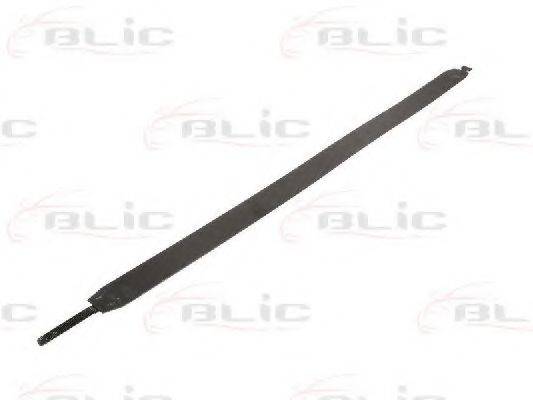 Утримуюча стрічка, паливний бак